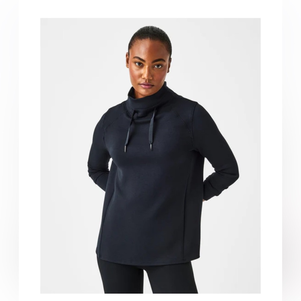 SPANX SET - Women's AirEssentials ‘Got-Ya-Covered’ Pullover and Tapered Pants
